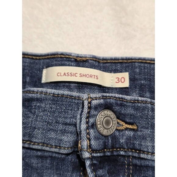 Levi's Classic Tag Size 29 Women's Blue Denim Stretch Shorts Mid Rise - Picture 3 of 12